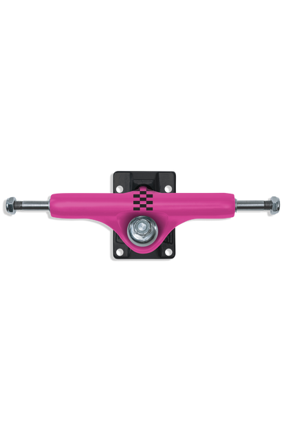 ST1 Classic Arisa Trew Checker Pink 8.25